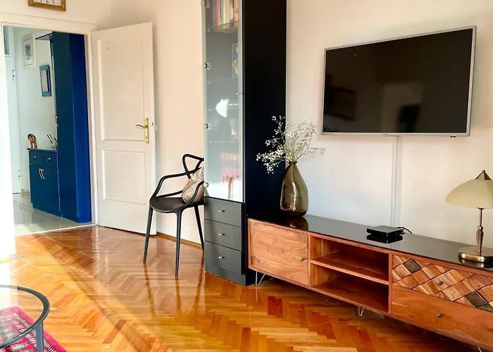 Dinka Old Town With Sea View Апартаменты