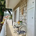 Dinka Old Town With Sea View 公寓